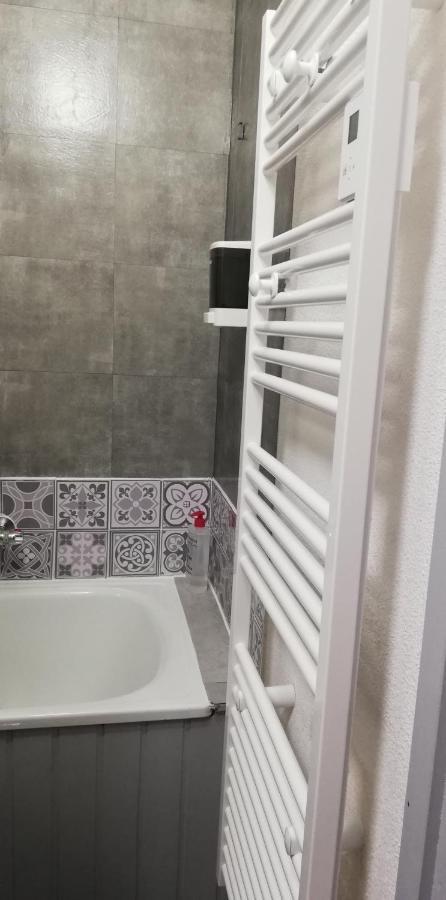 Studio 2 Alpes, Proche Lac Buissonniere, Menage Inclus, Balcon, Parking Les Deux Alpes Bagian luar foto