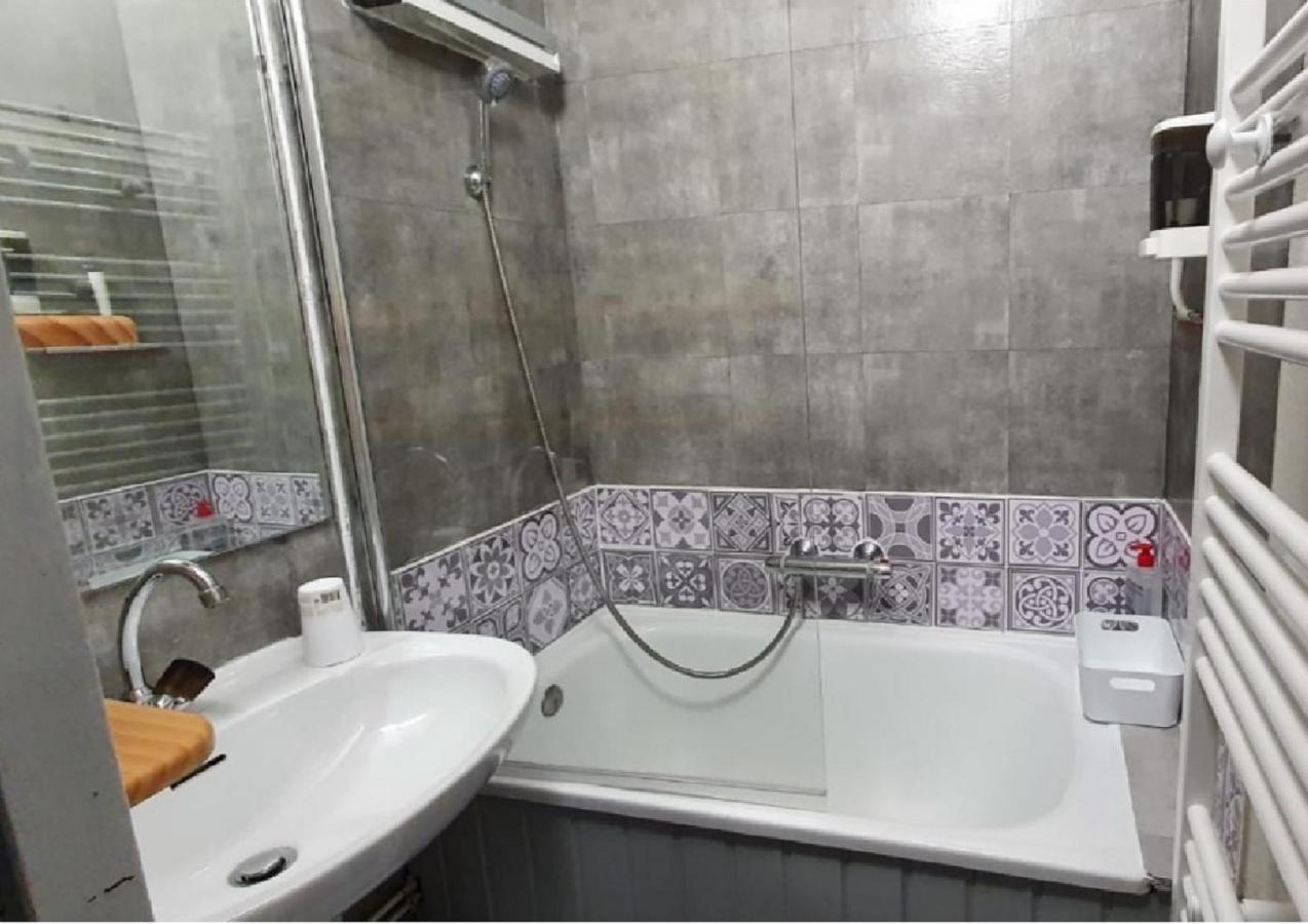 Studio 2 Alpes, Proche Lac Buissonniere, Menage Inclus, Balcon, Parking Les Deux Alpes Bagian luar foto